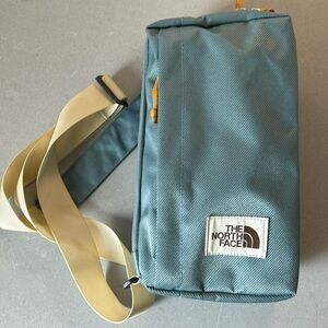 The North Face Field Bag Blue Crossbody Original Style
